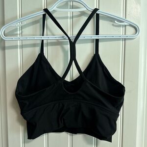 HALARA Black Strappy Crop Top